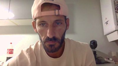 mec762586 webcam model stream image