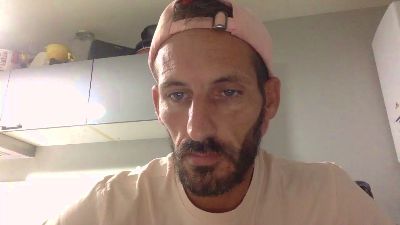 mec762586 webcam model stream image