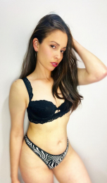 Bom_BomX webcam model stream image