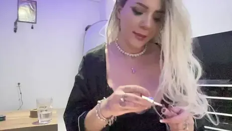 petitebeauty webcam model stream image