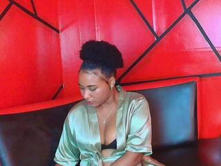 Sharlot Ruiz webcam flirt4free model stream image