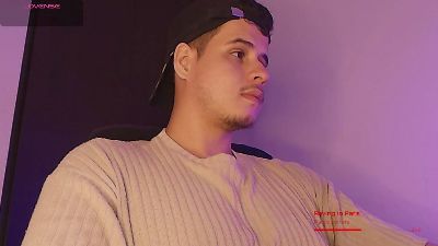 matt_reinold1 webcam model stream image