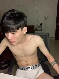 LTMinh08 webcam stripchat model stream image