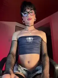 sue___0 webcam stripchat model stream image