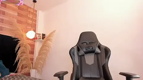 Emily_brown04 webcam model stream image