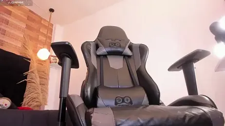 Emily_brown04 webcam model stream image