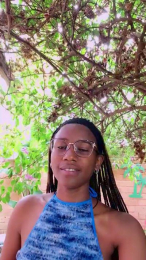 KynaFrenchy webcam model stream image