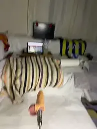 Ozge-SluttyScream69 webcam model stream image