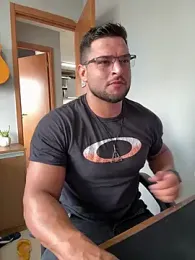 KRYSTALIZEDY webcam stripchat model stream image