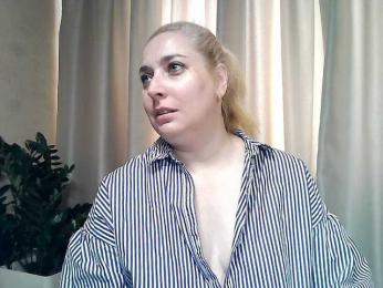 KickaIricka webcam model stream image