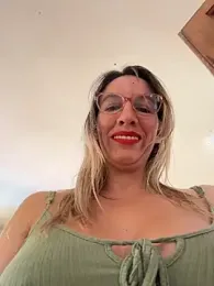 Gatitacarlita webcam model stream image