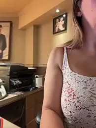 Gatitacarlita webcam model stream image