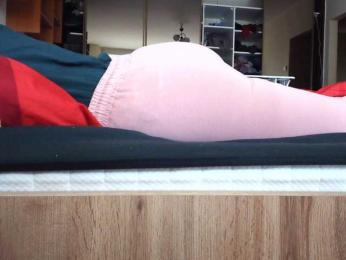 LilyLuxeXO webcam model stream image