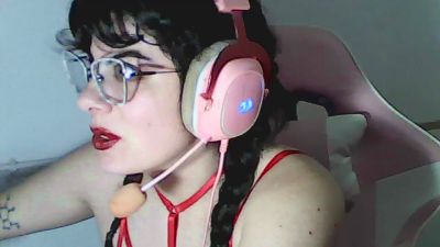 owly_bloom webcam model stream image