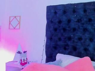 Miia Foxx webcam model stream image