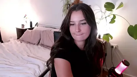 Lenas_Room webcam model stream image