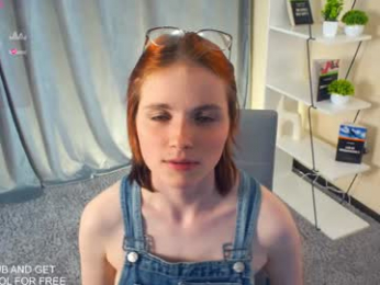 cloverbradway webcam model stream image