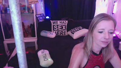 SuusenGuus webcam model stream image