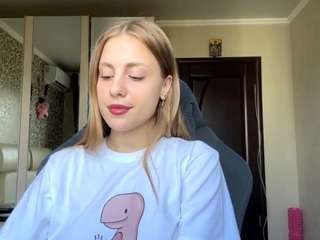 mayrahux webcam model stream image