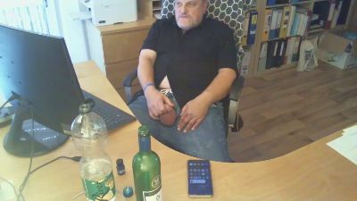 BarefootD webcam model stream image