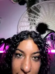 AlyssaHottv_ webcam model stream image