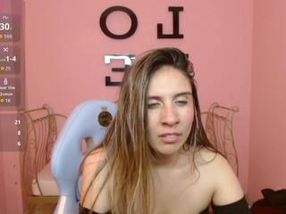 Sarahi Honey webcam model stream image