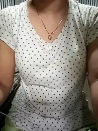 Sexy-Binita webcam model stream image