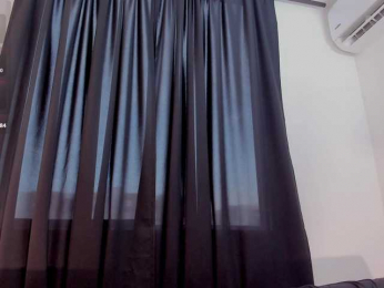 AmaraLane webcam model stream image