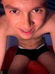 andrew_gara webcam model stream image
