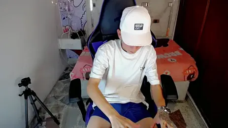 Hot_athletes_ webcam model stream image