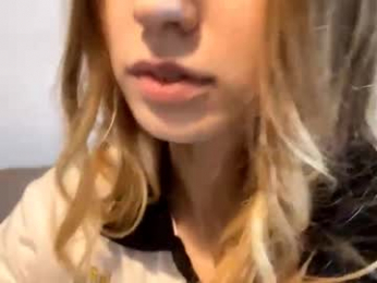 georgietiogangco webcam model stream image
