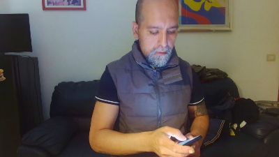 Mannextdoor1929 webcam preview