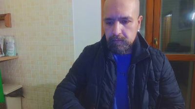 Mannextdoor1929 webcam model stream image