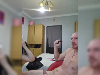 ArturMonika webcam model stream image
