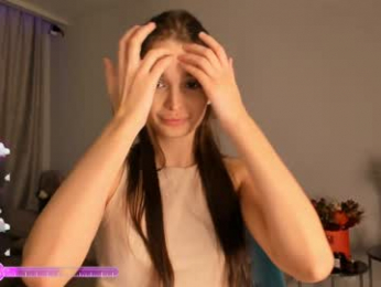 your__voice webcam model stream image