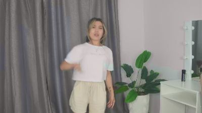 RaynaWilt webcam model stream image
