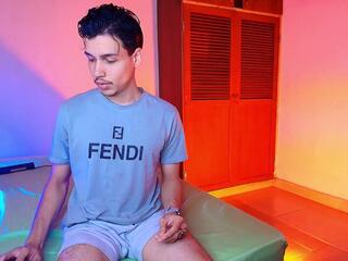 Marcus Hanks webcam model stream image