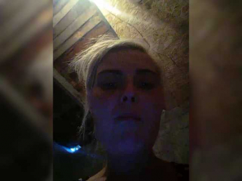 Vika1zvezda webcam model stream image