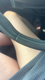pralinettedu25 webcam model stream image