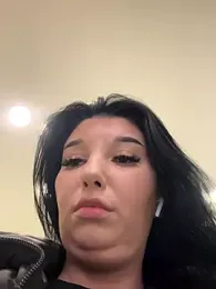 Tisha_Busty webcam stripchat model stream image