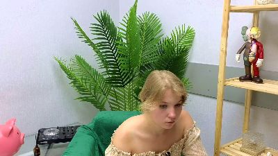 KatieBeam webcam model stream image