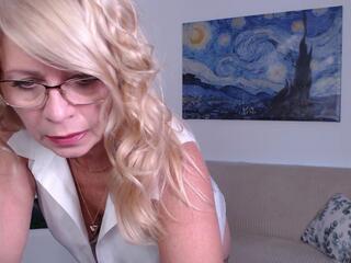 Milena Grey webcam model stream image