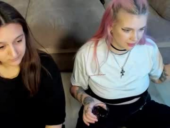 _ilovedogs_ webcam model stream image