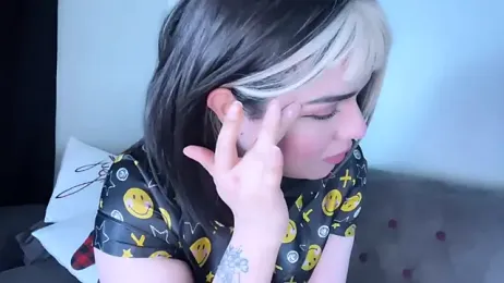 Thevelvet_tg webcam stripchat model stream image