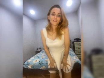 PeppyMiaa webcam model stream image
