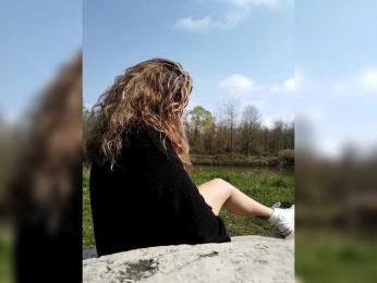 Dreamlove20 webcam bongacams model stream image