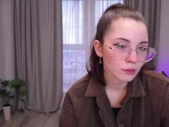 adriana_meow246 webcam model stream image