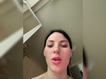 adelinaaaa77 webcam model stream image