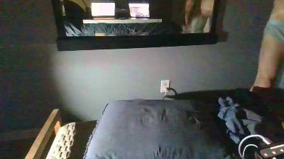 DominantDong webcam model stream image