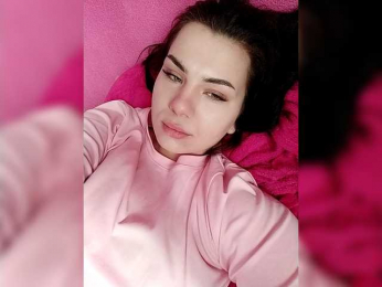 Lilmommy webcam model stream image